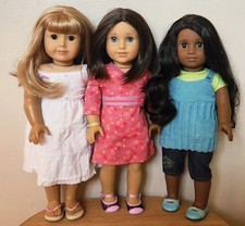 American Girl 18in Doll Lot of 3 w/ Meet Outfits, Chrissa, Gwen, Sonali