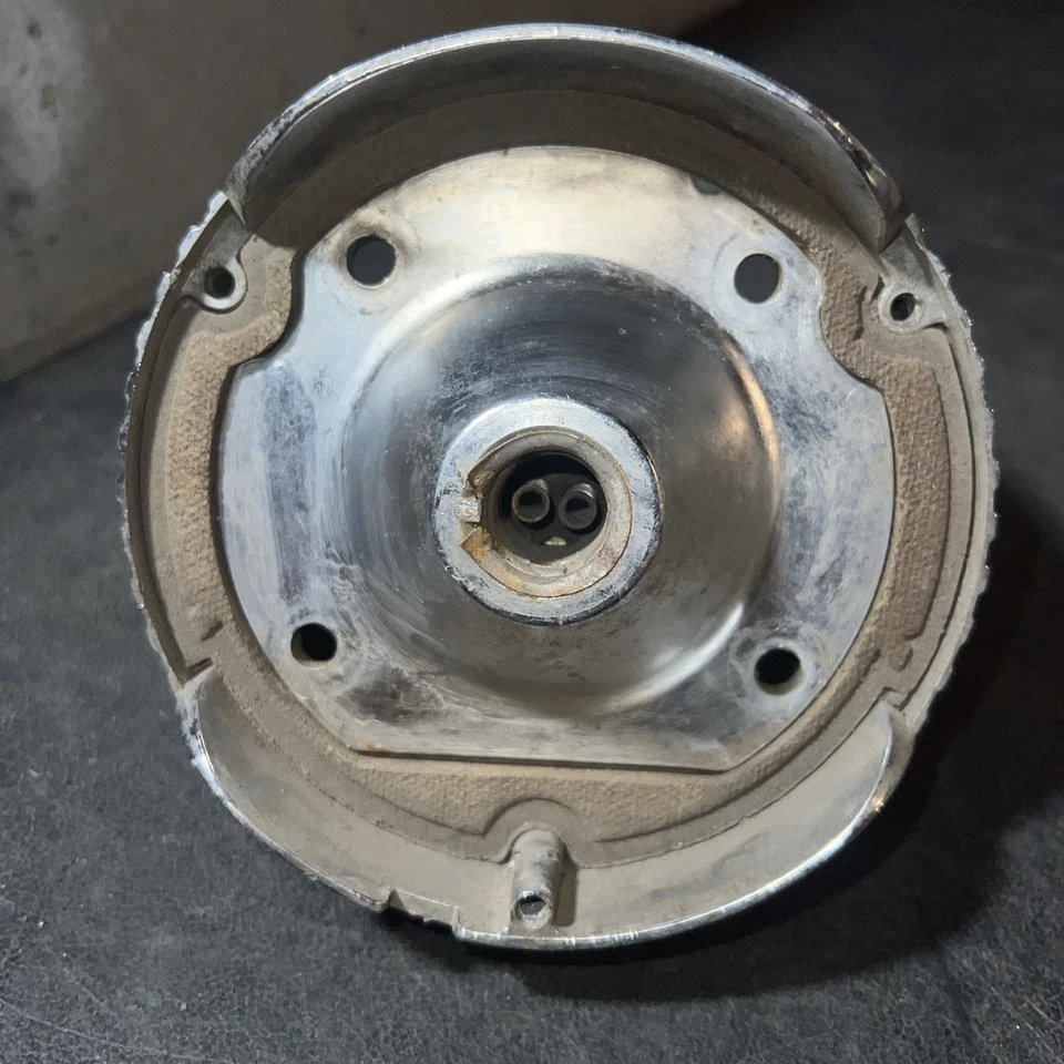 Oldsmobile Olds 88 1956 carcasa de luz trasera Foto 2 de 4