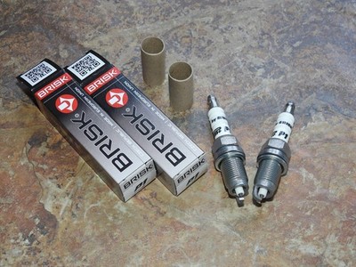2x BRISK P1 Super Iridium Upgrade Zündkerzen passend für: Kawasaki VN2000 2004 bis 2010