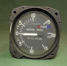 vertical speed indicator, Cessna, C661080-0101 United Instruments