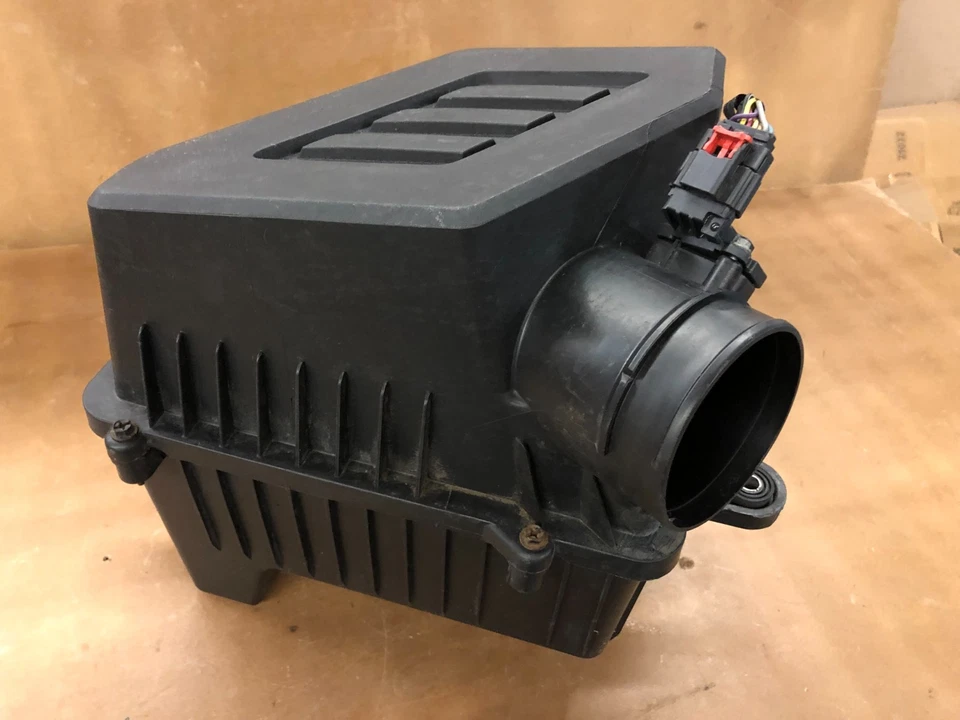 Chevy Equinox 2016 limpiador de caja de aire 2,4 L 2012-2016 GMC Acadia Foto 2 de 4