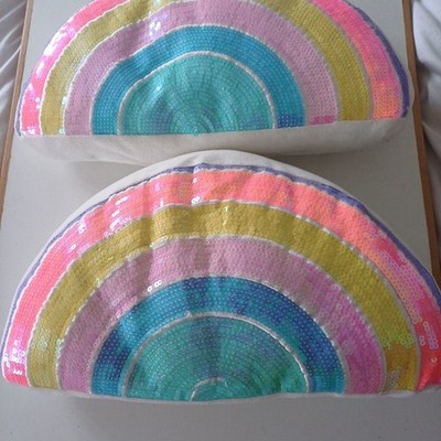 Regenbogen Pailletten Kissen Kissen Schlafzimmer Mädchen Jungen Zimmer Deko Set Paket 16 x 9