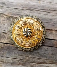 W Germany Scarf Clip Floral Lace Sweater Clip