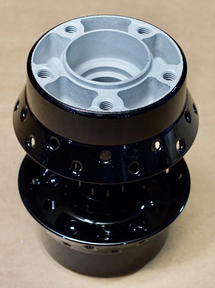 Harley Davidson Rueda Nabe Trasera Negra 40 Rayos - Imagen 2 de 4