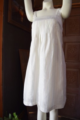 Robe D'été Wren En Lin Blanc à Rayures - Col Carré, Sans Manches, Taille XS, Avec Ceinture, Occasion Excellent état