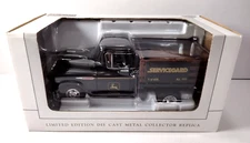SpecCast John Deere SERVICEGARD 1/24 Diecast '57 Chevy Truck Bank #111/400 Rare!