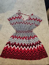 Win Win Women's Multicolored Tunic Blouse Size 5M