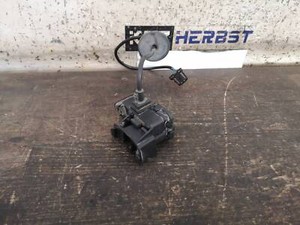 VW Golf VII 7 AU Schloss Verriegelung Tankklappe Kombi 5C6810773H 261204