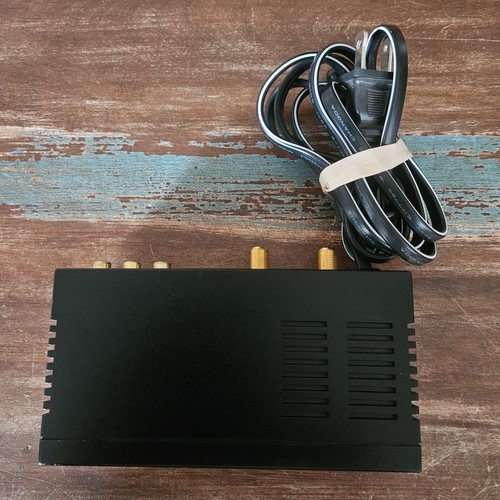 Radio Shack RF Modulator NO15933409 120V AC 60Hz 4.5W Pre-owned Tested - Picture 4 of 19