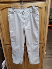 Women s Beige Relaxed Straight Leg Jeans By Lee Sz 16 Medium Very Clean