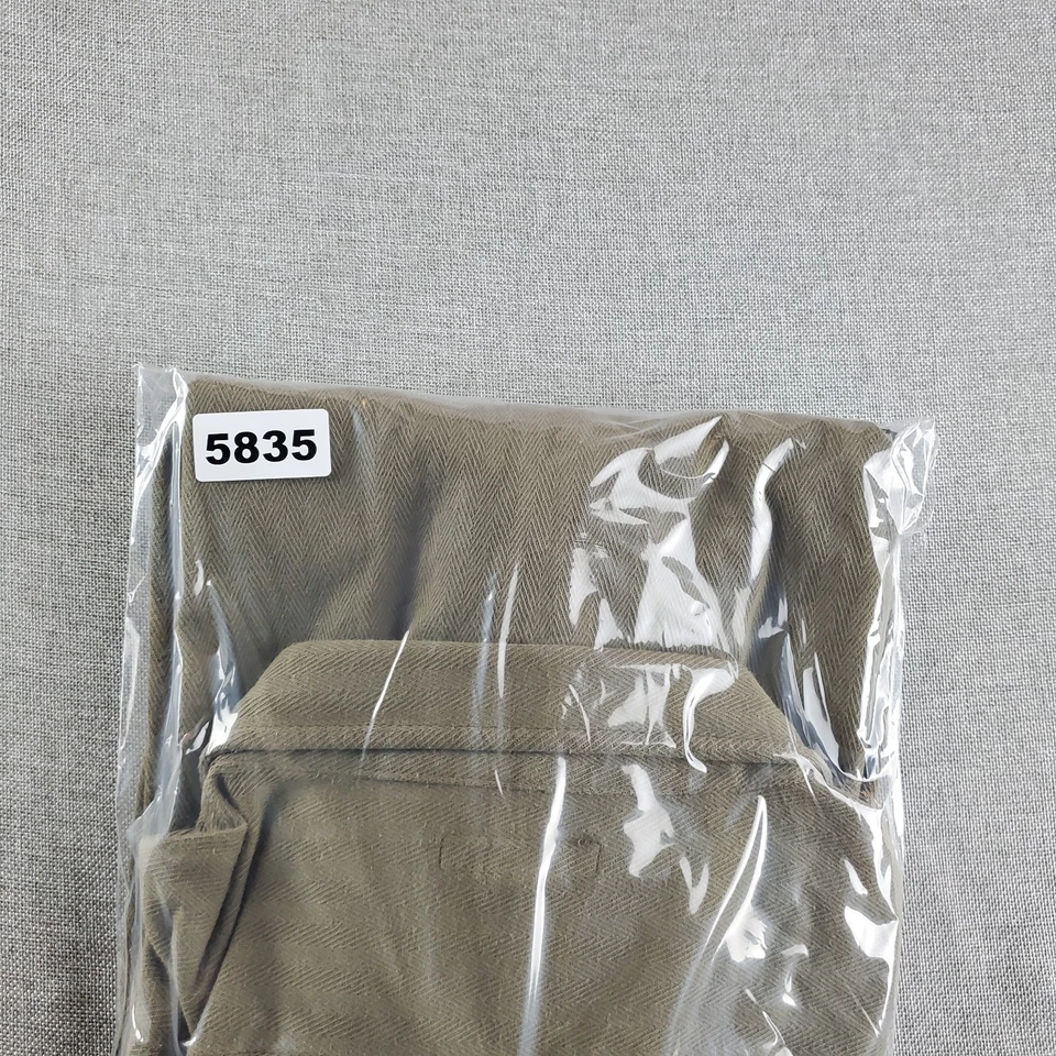 Wallace & Barnes Shirt Mens Medium Green Button Up Long Sleeve Pockets - Image 2 of 4