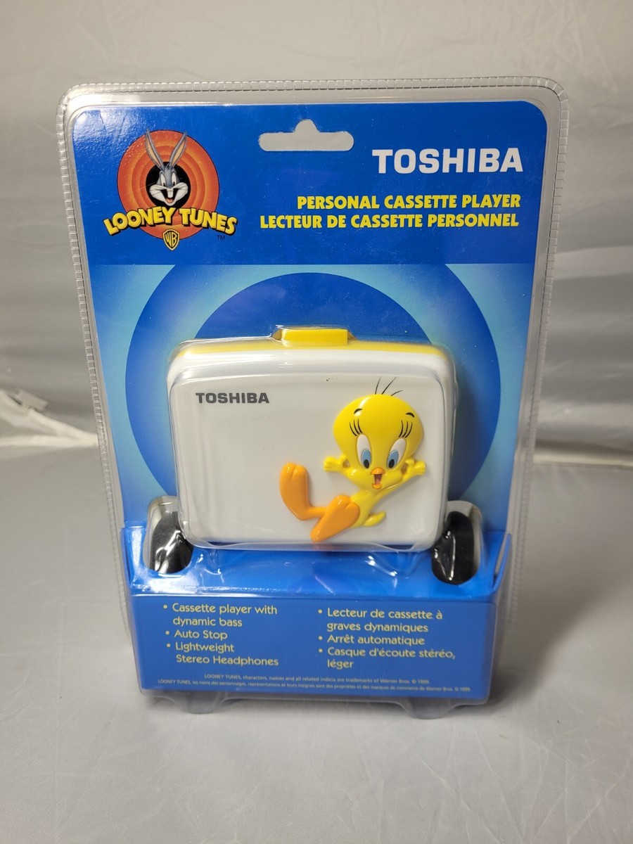 New Tweety Bird Walkman cassette Player W/ Headphones