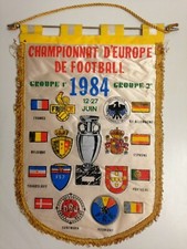 FANION GRAND FORMAT VINTAGE - CHAMPIONNAT D'EUROPE 1984 FRANCE // GROUPE 1 + 2