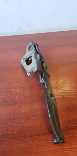 BMW 3er Heckklappenscharnier hinten rechts 7060628