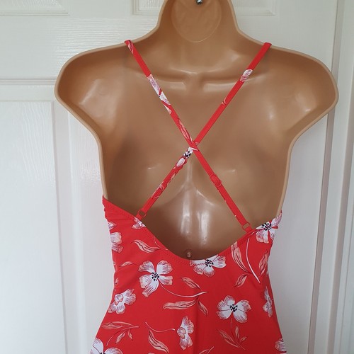 Fat Face Swimming Costume Swimsuit Sz 10 Tummy Control Bold Blooms BNWT Rrp £45 - Picture 7 of 10