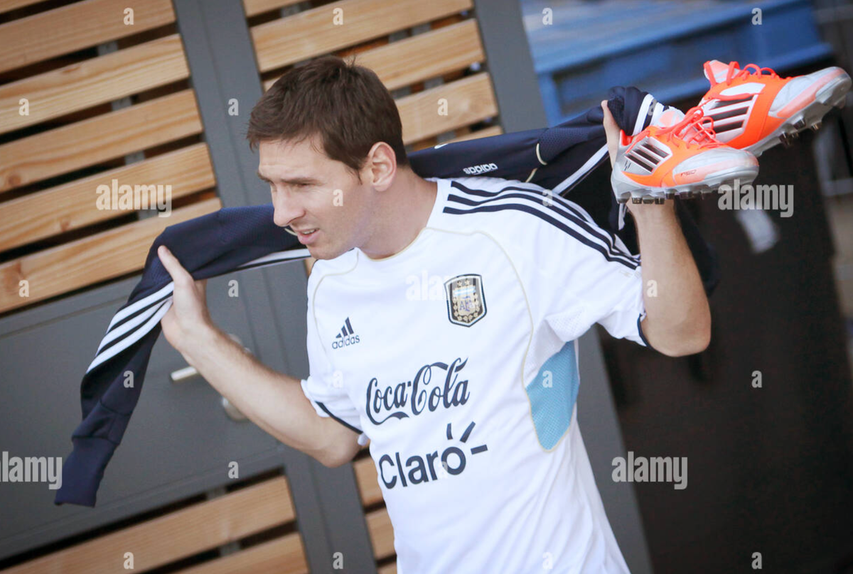 Argentina Adidas 2011 training soccer shirt Original Messi