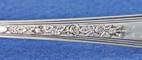 Five (5) Plymouth 1938 Silverplate Flatware Salad Forks – Jewel Pattern - Picture 4 of 5