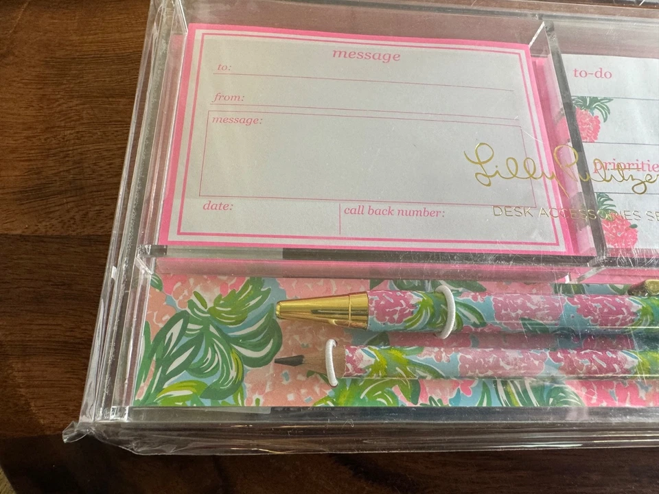 Juego de accesorios de escritorio Lilly Pulitzer patrón flamenco y tarjetero nuevo con etiquetas Foto 3 de 4