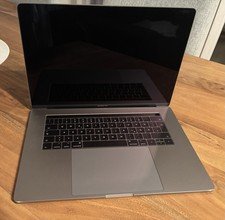 Apple MacBook Pro 15" (Touch Bar) | i7 | 16GB RAM | 512GB SSD | Ventura | Silber