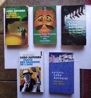 Lot de cinq livres d'Antonio Lobo Antunes en poche (Points Seuil et 10/18)