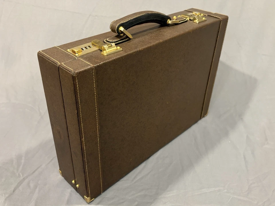 Auténtico maletín rígido de cuero marrón vintage Gucci para hombre hecho en Italia Foto 2 de 4