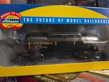 Athearn HO 96111 40' UTC 13k Acid Tank Car UTLX Black #125018 NIB