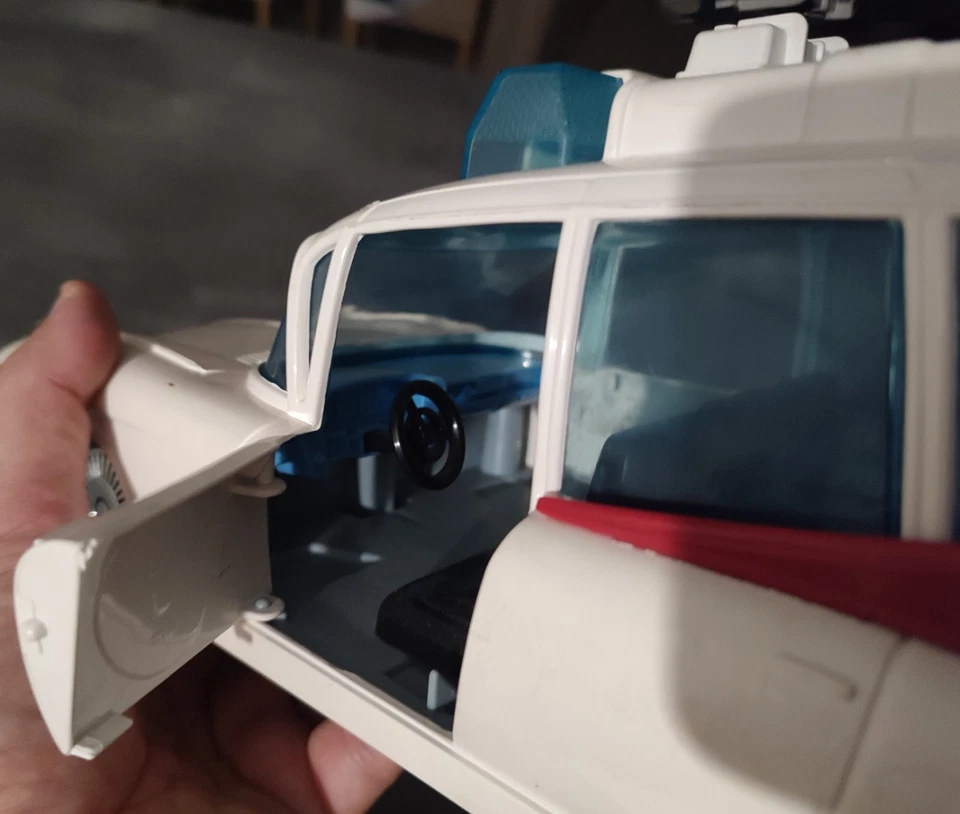 Voiture GHOSTBUSTERS SOS FANTOMES ECTO-1 jouet COMPLET et TBE KENNER 1984 - Photo 3/4