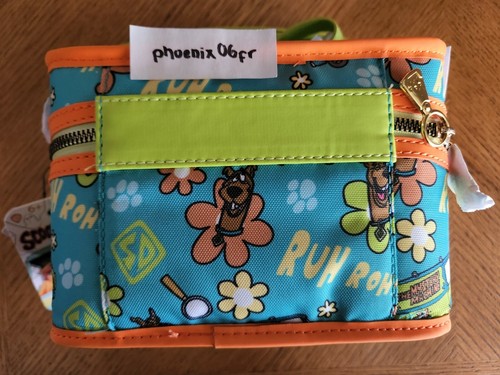 Paquete de 6 Funko Soda Scooby Doo con Bolsa Refrigeradora Loungefly Latas Exclusivas ¡Nuevo! - Imagen 3 de 4