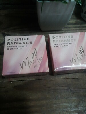 2 Mally Beauty Positive Radiance Skin Perfecting Highlighter Sparkling Champagne