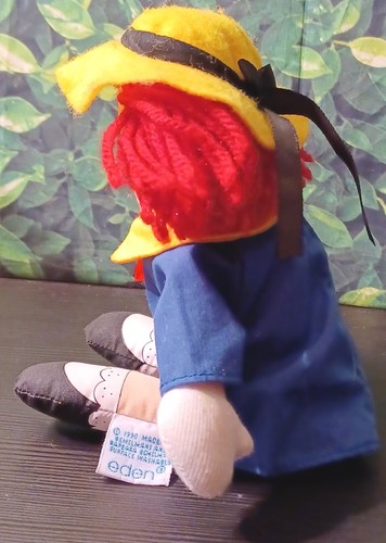 Eden Madeline Plush Doll 1990 Blue dress Yellow hat - Picture 5 of 11