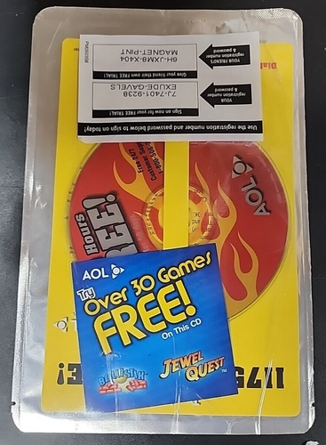America Online AOL Promo CD Collectible  5x Faster 1175 Hours Free 2005 - Picture 1 of 2