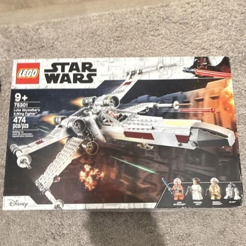 LEGO Star Wars Luke Skywalker's X-Wing Fighter 75301 Set, 474 Pieces