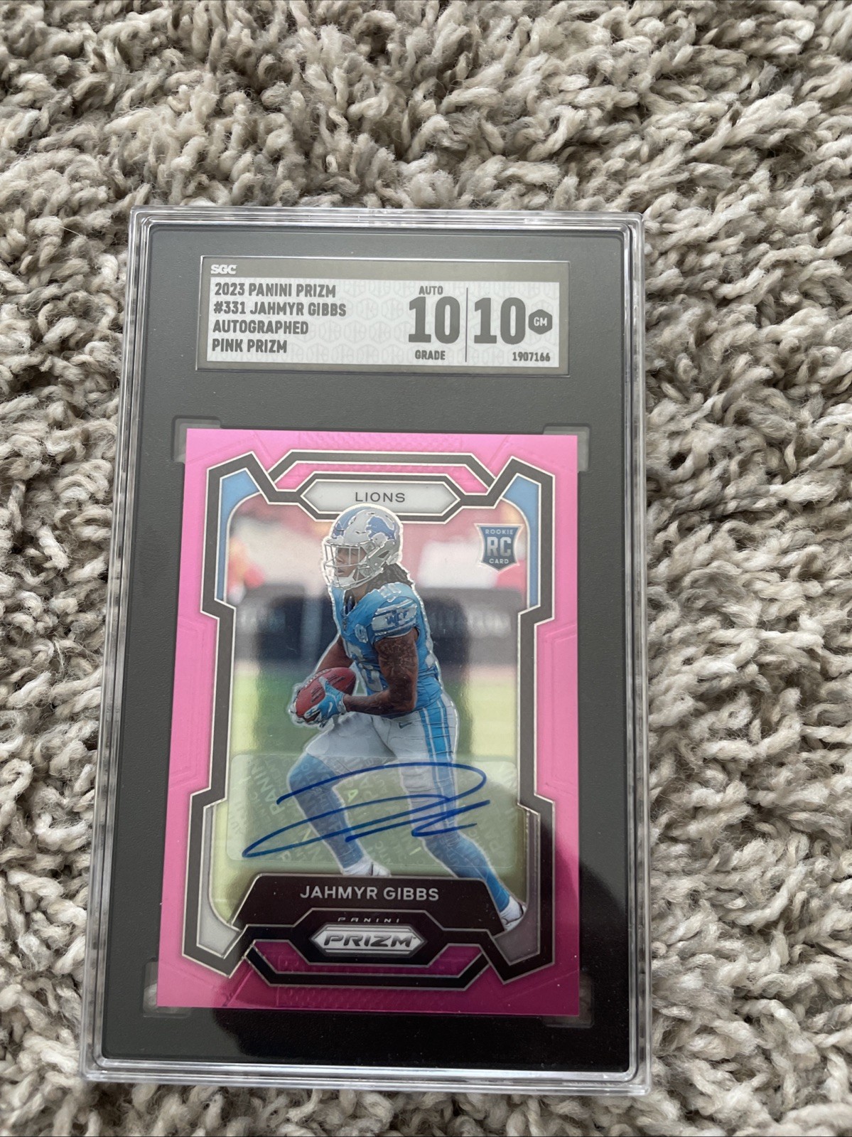 2023 prizm jahmyr gibbs 331 Pink Autograph 