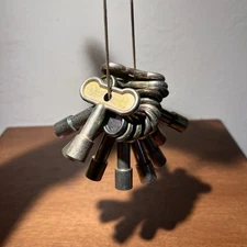 Large - Clock Winding Key - Brass Antique and Grandfather Key