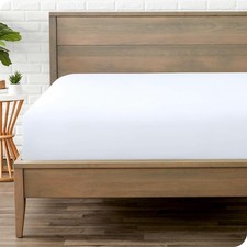 Fitted Bottom Sheet - Premium 1800 Microfiber - Ultra-Soft Hotel