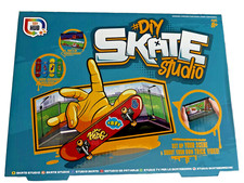 Design Build Skateboards Mini Skate Studio Set of 4 Video Studio With Boards UK
