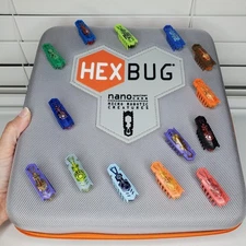 HEXBUG Nano specimen CASE with 14 Micro Robotic Creatures See Description 