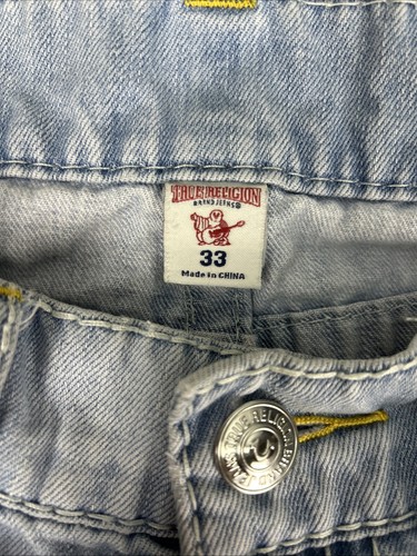 True Religion Jeans Men’s Size 33 Light Wash Straight Yellow Stitch Flap Pocket - Picture 3 of 12
