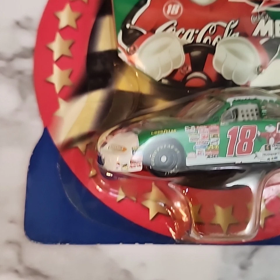 2005 Winner’s Circle Race Hood Series Coca Cola Bobby Labonte #18 1/64 NIB - Image 3 of 4