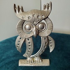 Vintage Owl Earring Holder 4 3/4" Silver Plated Metal Display Decor Hong Kong