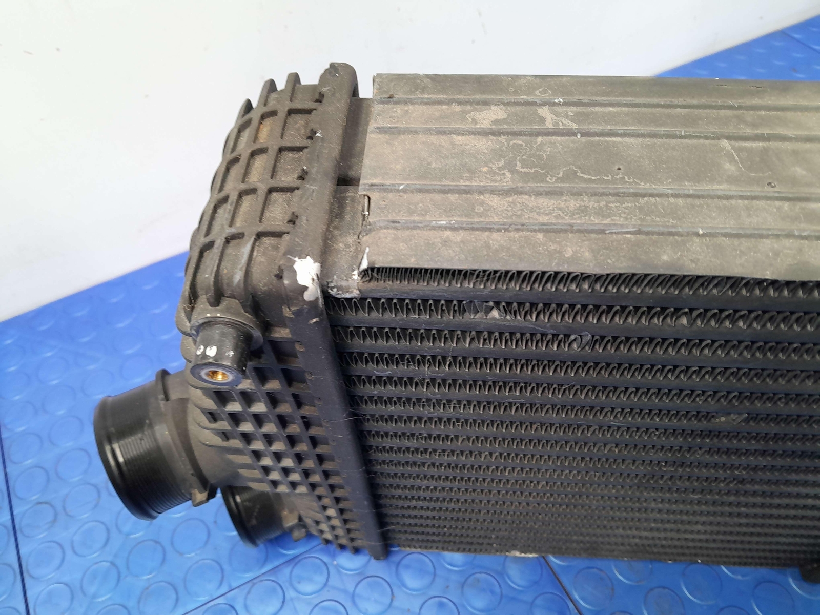 17-24 Maserati Ghibli Charge Air Cooler Intercooler Right Passenger Side OEM