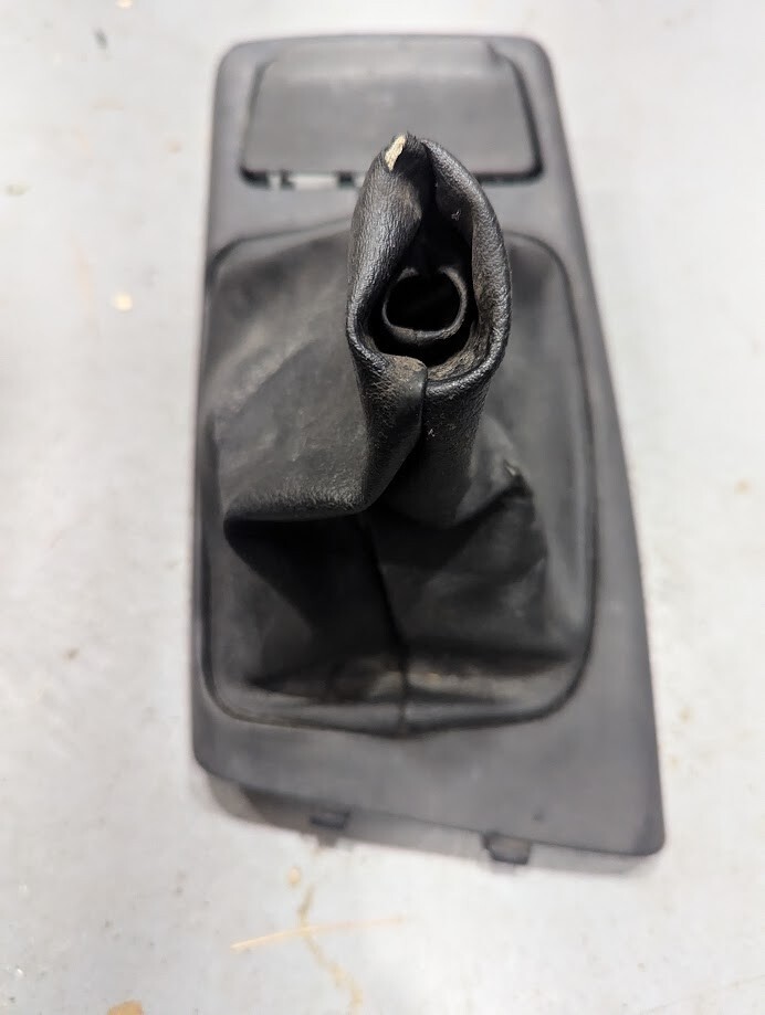 Fits 16-22 Chevrolet Camaro Synthetic Leather Automatic Shift Boot w