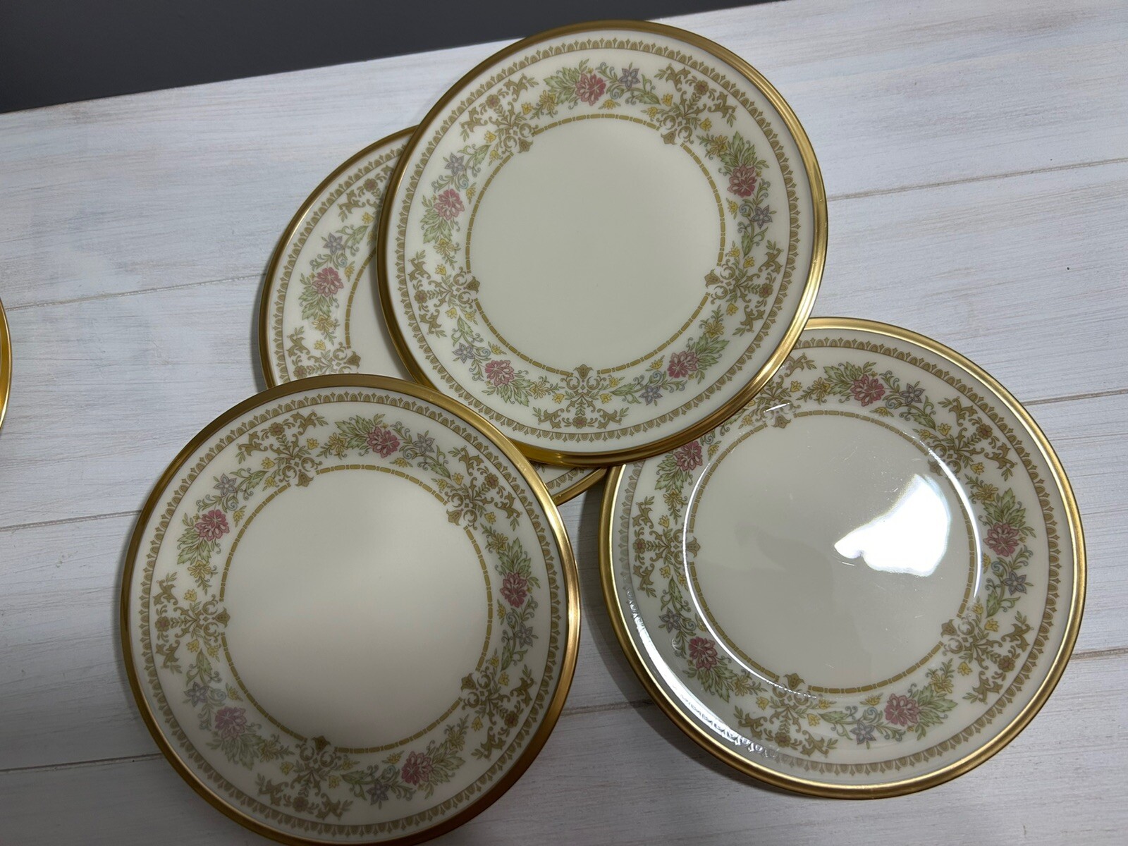 Set of 4 Lenox Castle Garden Bread & Butter Plates, 6 .5 Inches