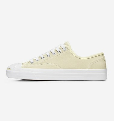 chuck slip on