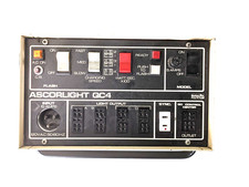 Vintage ASCORLIGHT QC-4 Lighting System For Photography