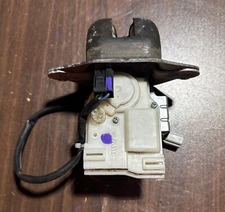 Honda Odyssey EXL Rear Power Tailgate Hatch Latch Release Lock Actuator 05-10