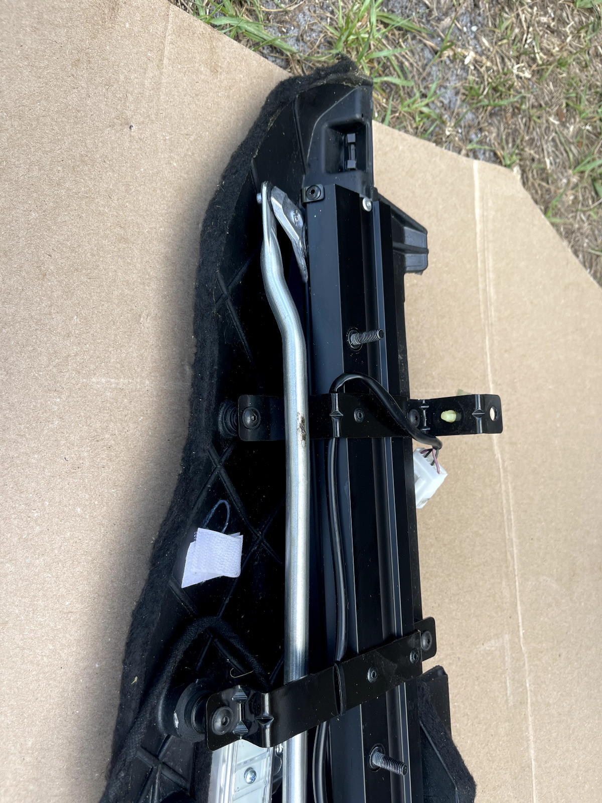 2018 MASERATI QUATTROPORTE REAR DECK PARCEL SHELF SUNSHADE & 3RD BRAKE LIGHT OEM