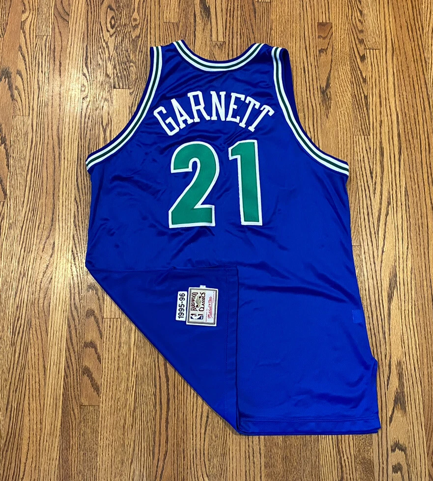 1995-96 Mitchell & Ness Minnesota Timberwolves Kevin Garnett Jersey Size: 52