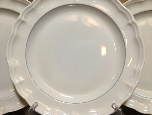 SET OF 4 - PFALTZGRAFF - STONEWARE - HEIRLOOM - 10 1/2" DINNER PLATES USA