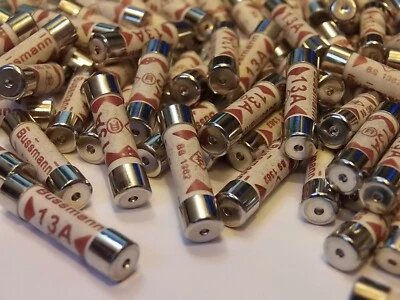 100 x 13AMP DOMESTIC 240V PLUG FUSES ( 100 BUSSMANN 13A FUSES BS1362) L200